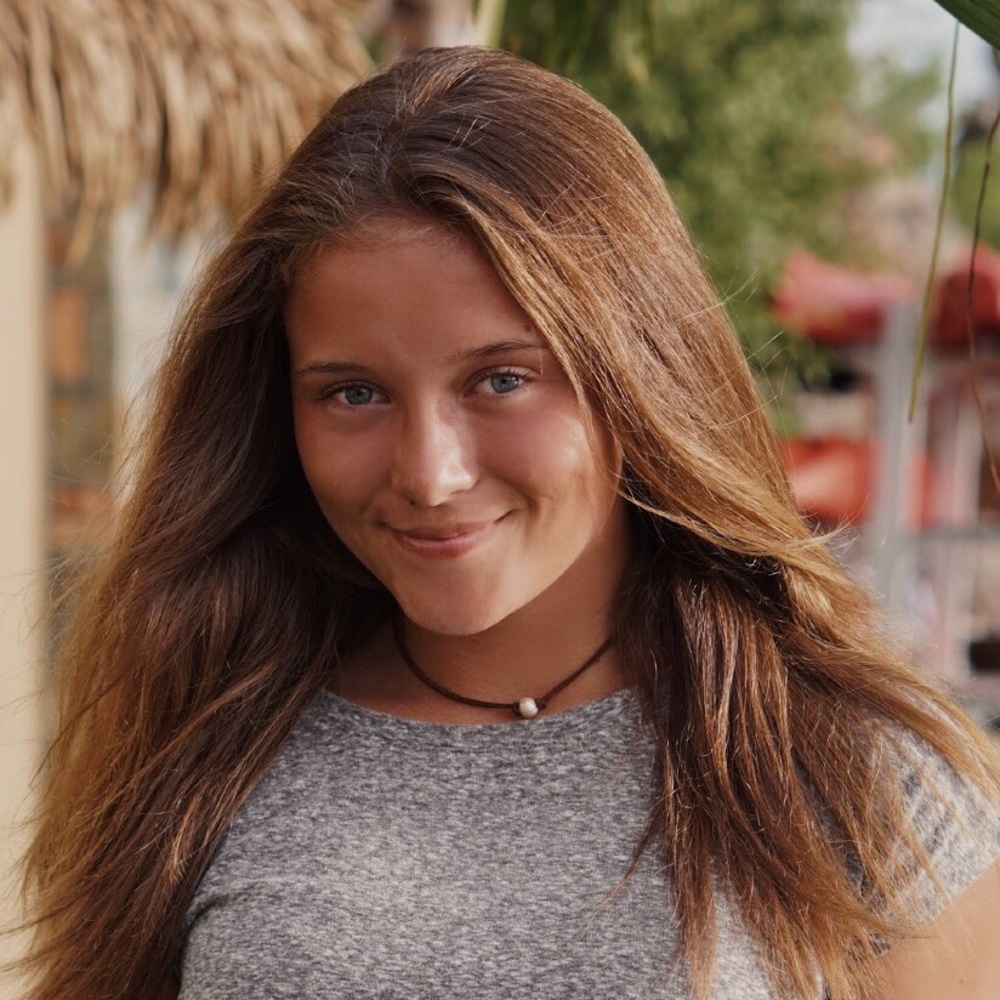 Meet your Posher, Isabelle
